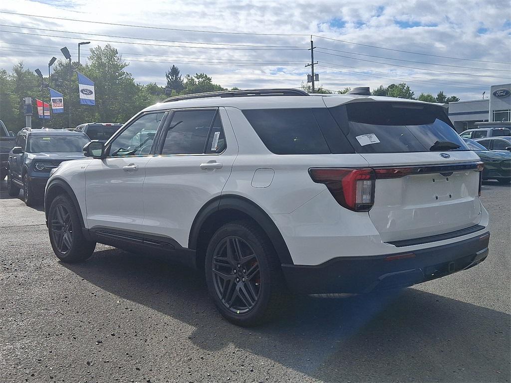 new 2025 Ford Explorer car, priced at $54,070