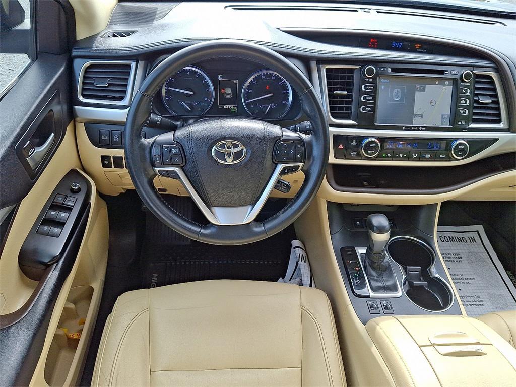 used 2018 Toyota Highlander car, priced at $16,999