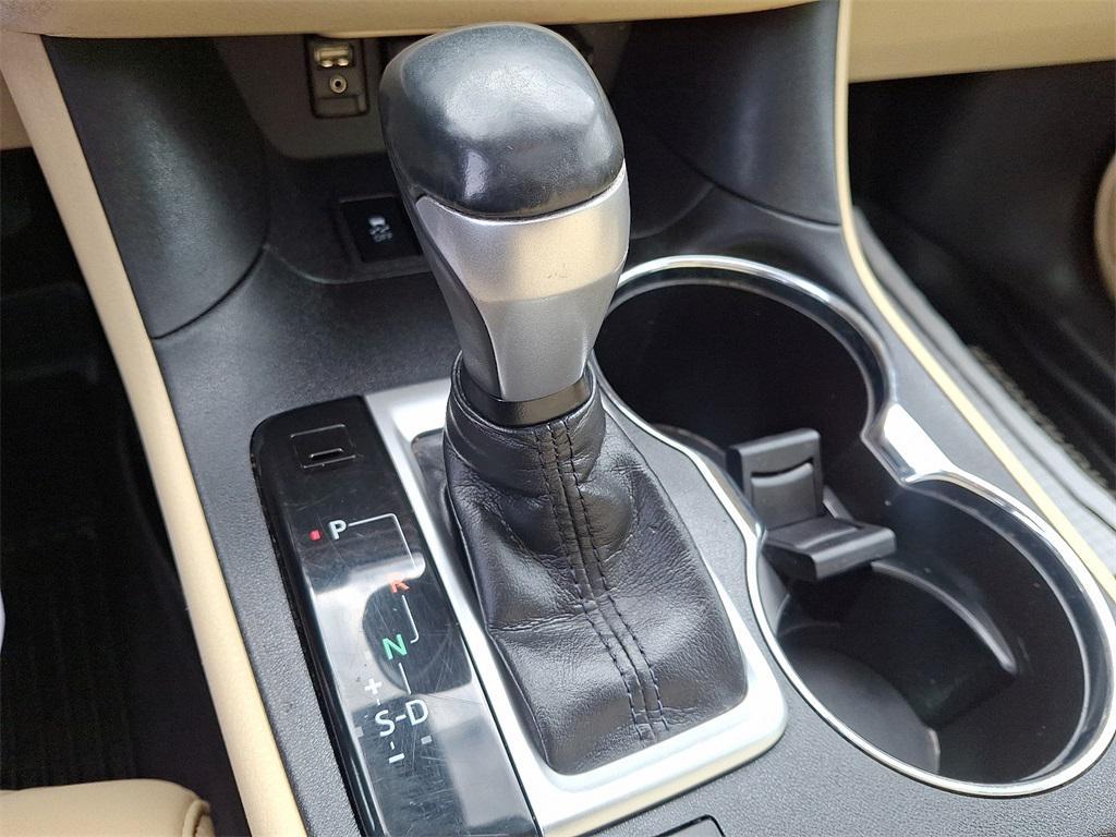 used 2018 Toyota Highlander car, priced at $16,999