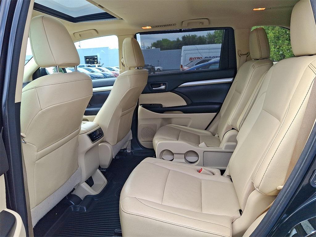 used 2018 Toyota Highlander car, priced at $16,999