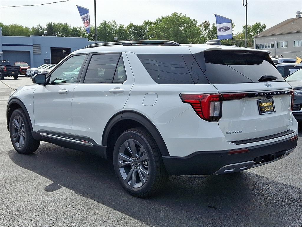 new 2025 Ford Explorer car, priced at $49,855