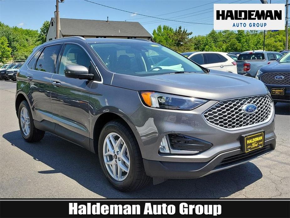 new 2024 Ford Edge car, priced at $43,025