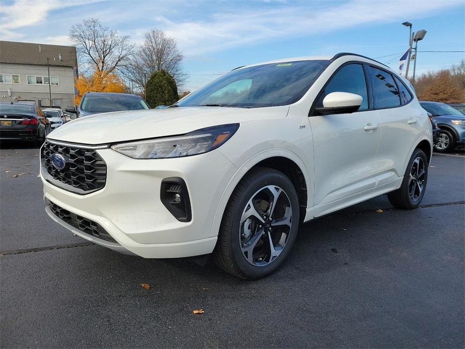 new 2023 Ford Escape car, priced at $39,620