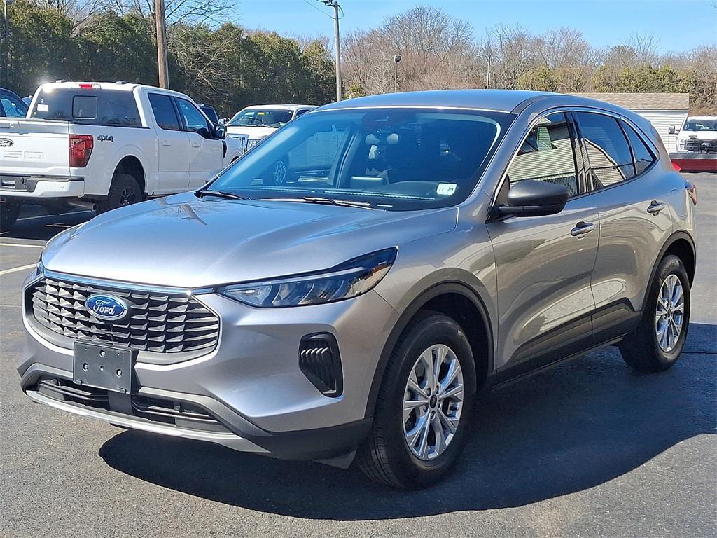 used 2024 Ford Escape car, priced at $24,995