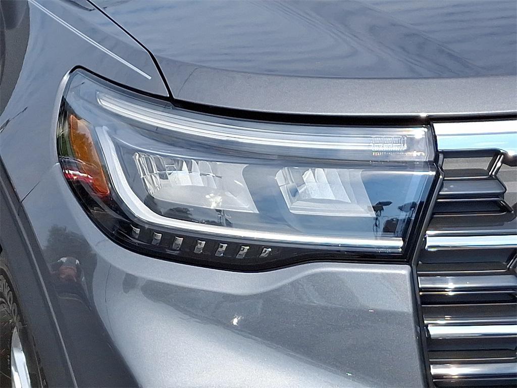 used 2025 Ford Explorer car, priced at $37,995