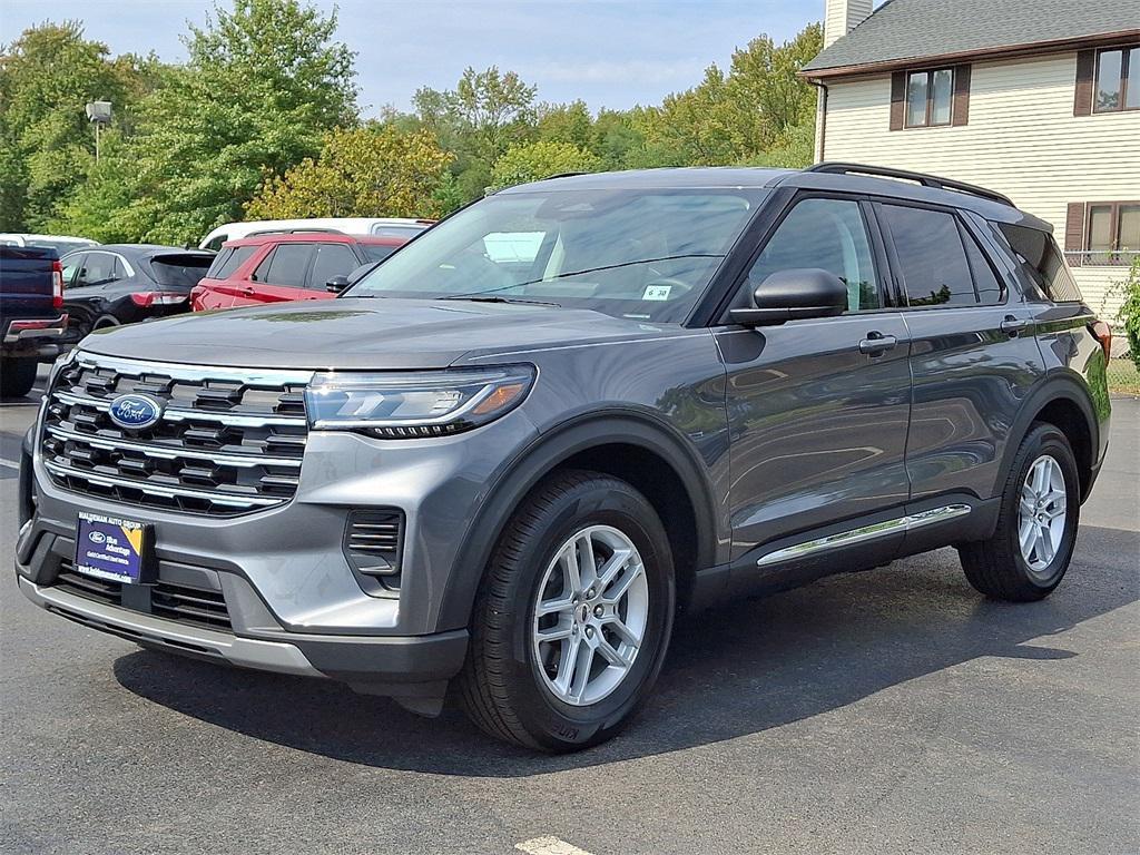 used 2025 Ford Explorer car, priced at $37,995