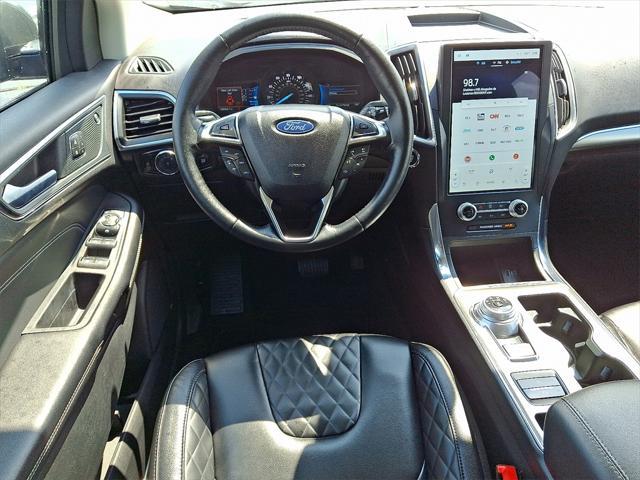 used 2024 Ford Edge car, priced at $25,800