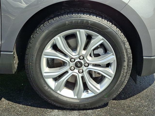 used 2024 Ford Edge car, priced at $25,800