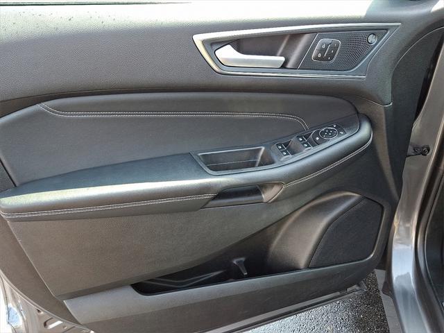 used 2024 Ford Edge car, priced at $25,800