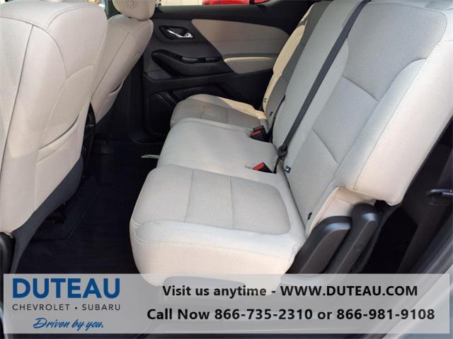 used 2023 Chevrolet Traverse car, priced at $30,400