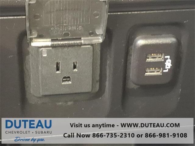 used 2021 Chevrolet Traverse car, priced at $25,900