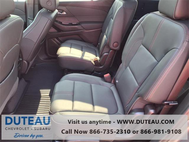 used 2023 Chevrolet Traverse car, priced at $40,900