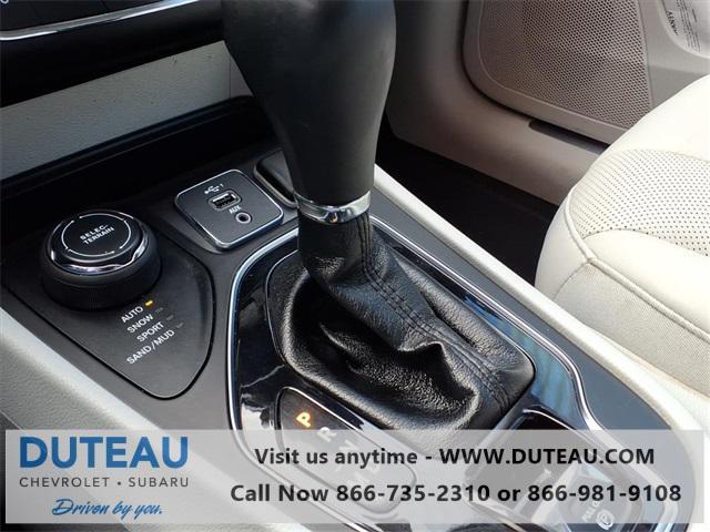 used 2019 Jeep Cherokee car, priced at $13,900