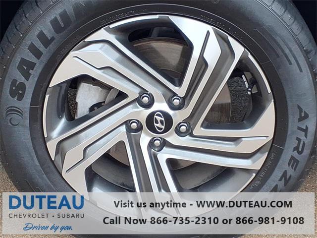 used 2021 Hyundai Santa Fe car, priced at $14,900