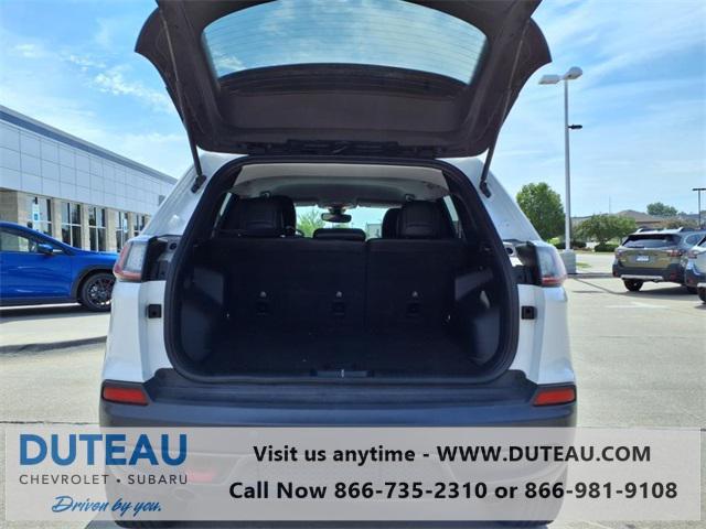 used 2020 Jeep Cherokee car, priced at $20,900