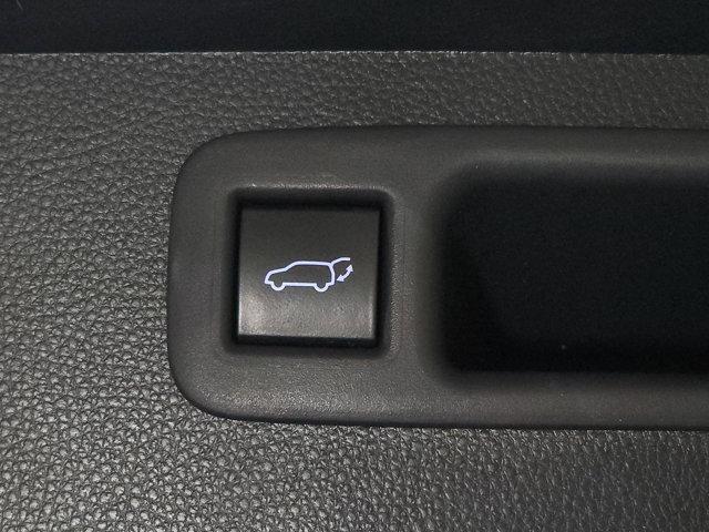 used 2022 Toyota Highlander Hybrid car, priced at $39,500