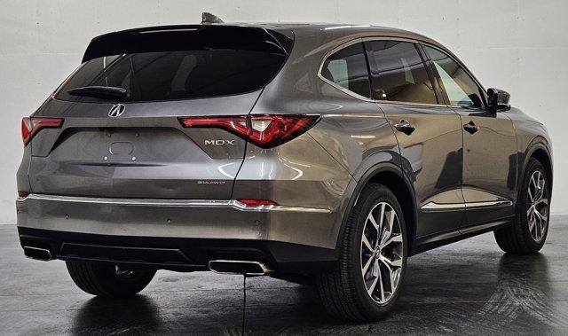 used 2022 Acura MDX car, priced at $40,859