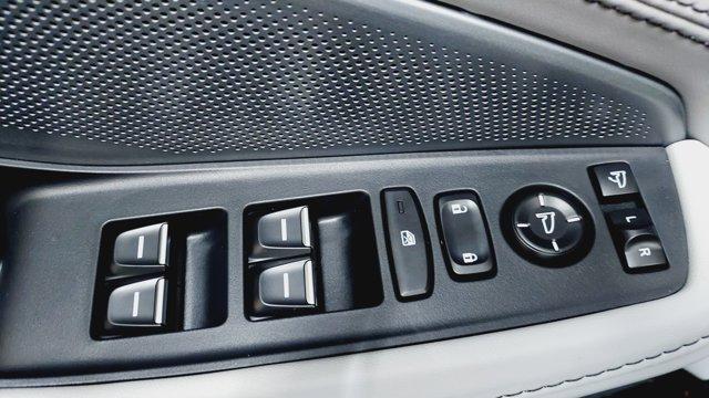 new 2026 Acura MDX car, priced at $68,250