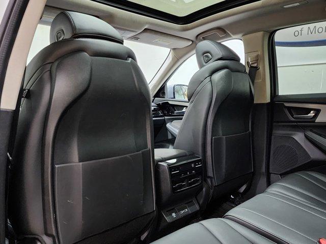 used 2024 Acura MDX car, priced at $38,799