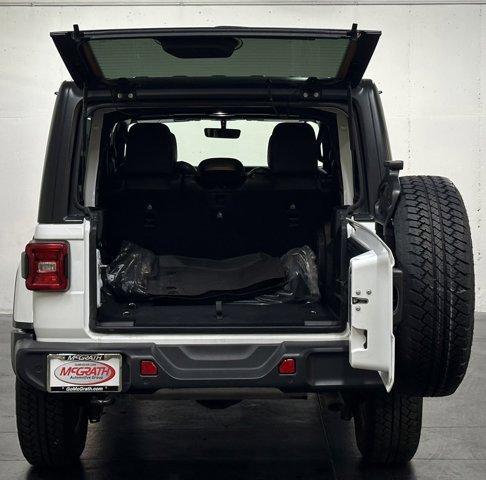 used 2018 Jeep Wrangler Unlimited car, priced at $28,805