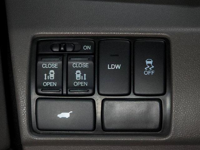 used 2014 Honda Odyssey car, priced at $10,599