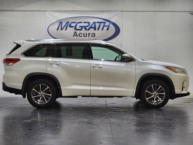 used 2017 Toyota Highlander car, priced at $18,999