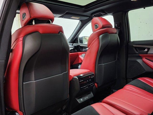 used 2024 Acura MDX car, priced at $51,999