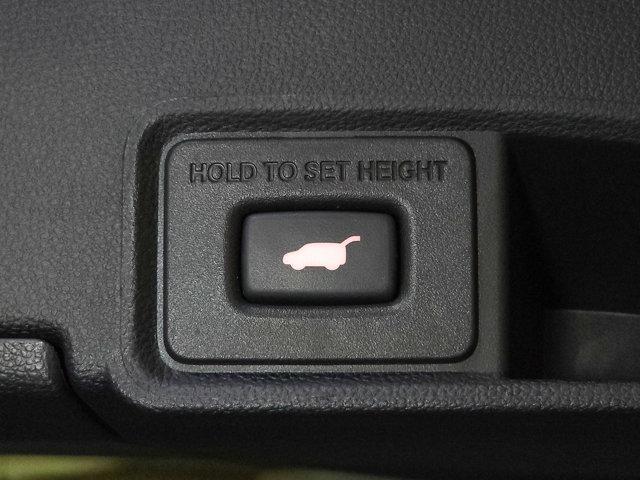 used 2022 Acura RDX car, priced at $38,269