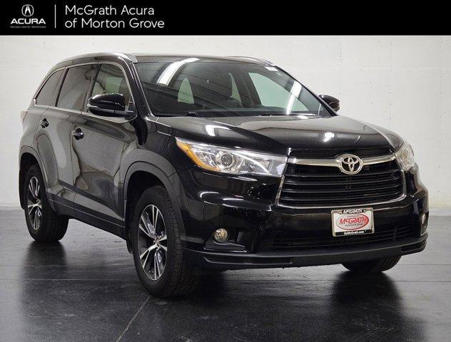 used 2016 Toyota Highlander car, priced at $20,989