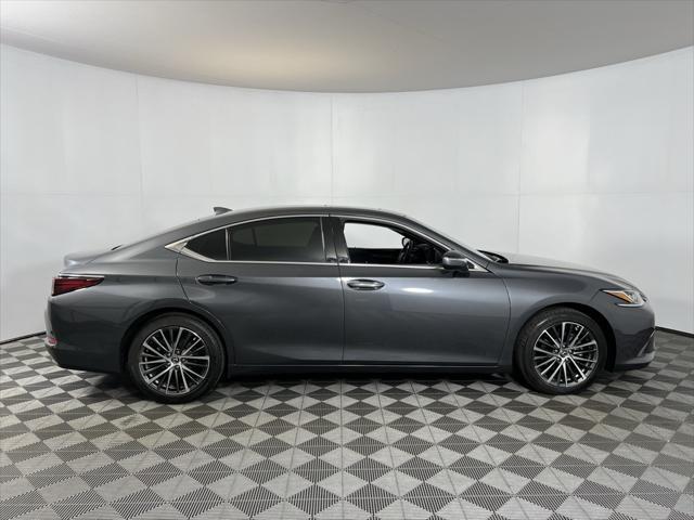 used 2022 Lexus ES 350 car, priced at $36,573