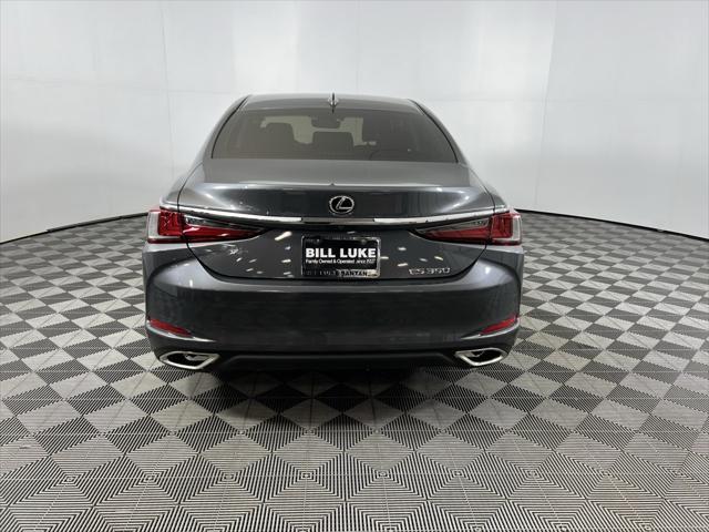 used 2022 Lexus ES 350 car, priced at $36,573