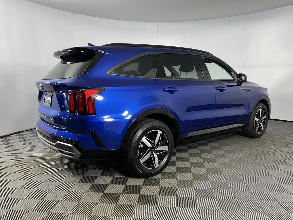 used 2021 Kia Sorento car, priced at $21,673
