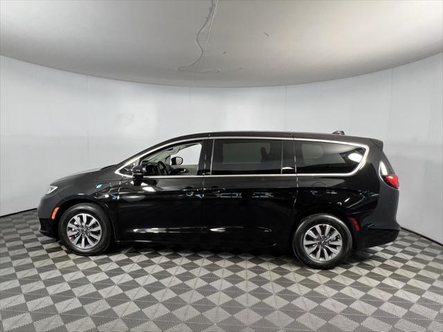 used 2024 Chrysler Pacifica Hybrid car, priced at $28,675