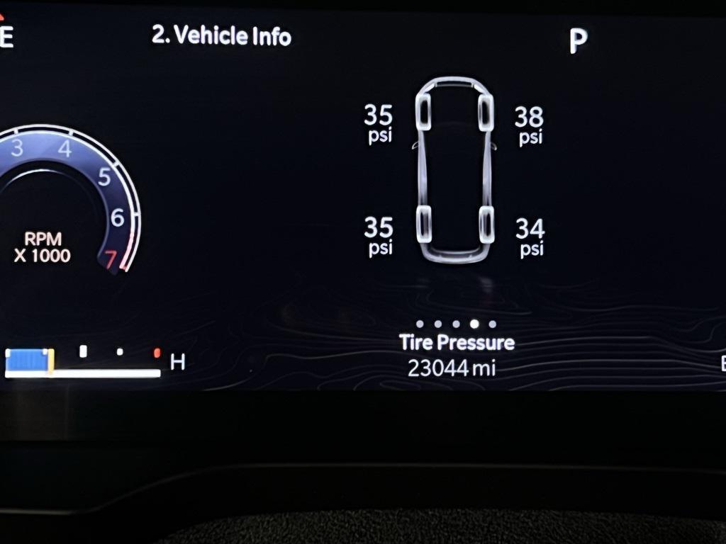 used 2024 Jeep Grand Cherokee L car, priced at $32,573