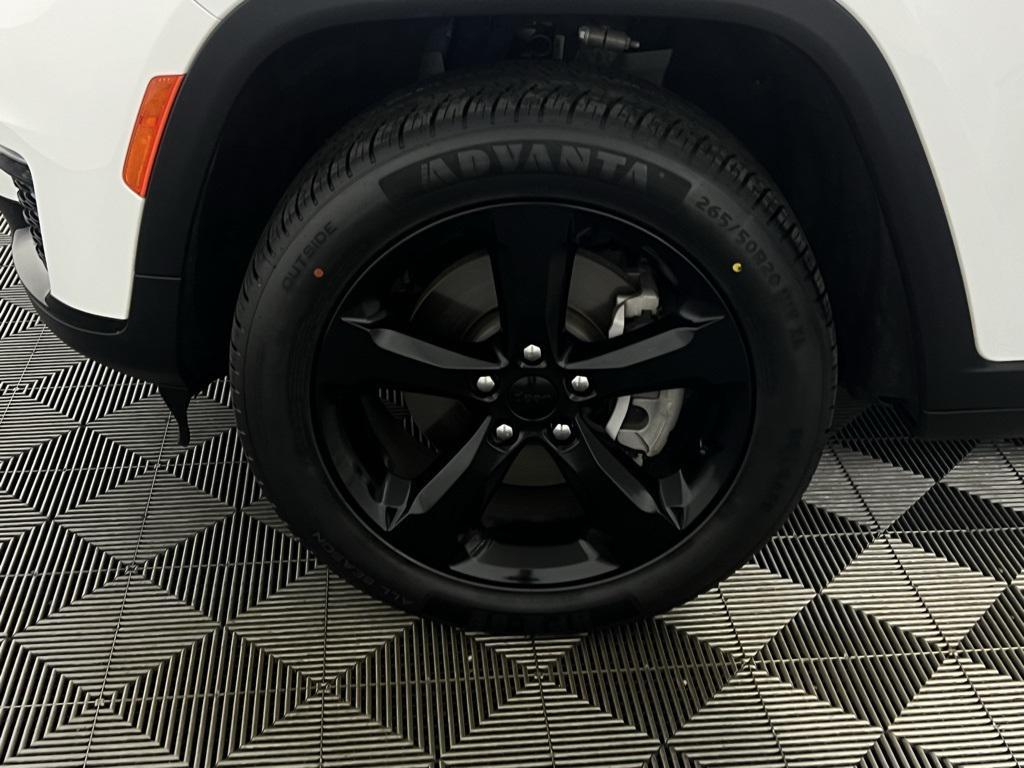 used 2024 Jeep Grand Cherokee L car, priced at $32,573