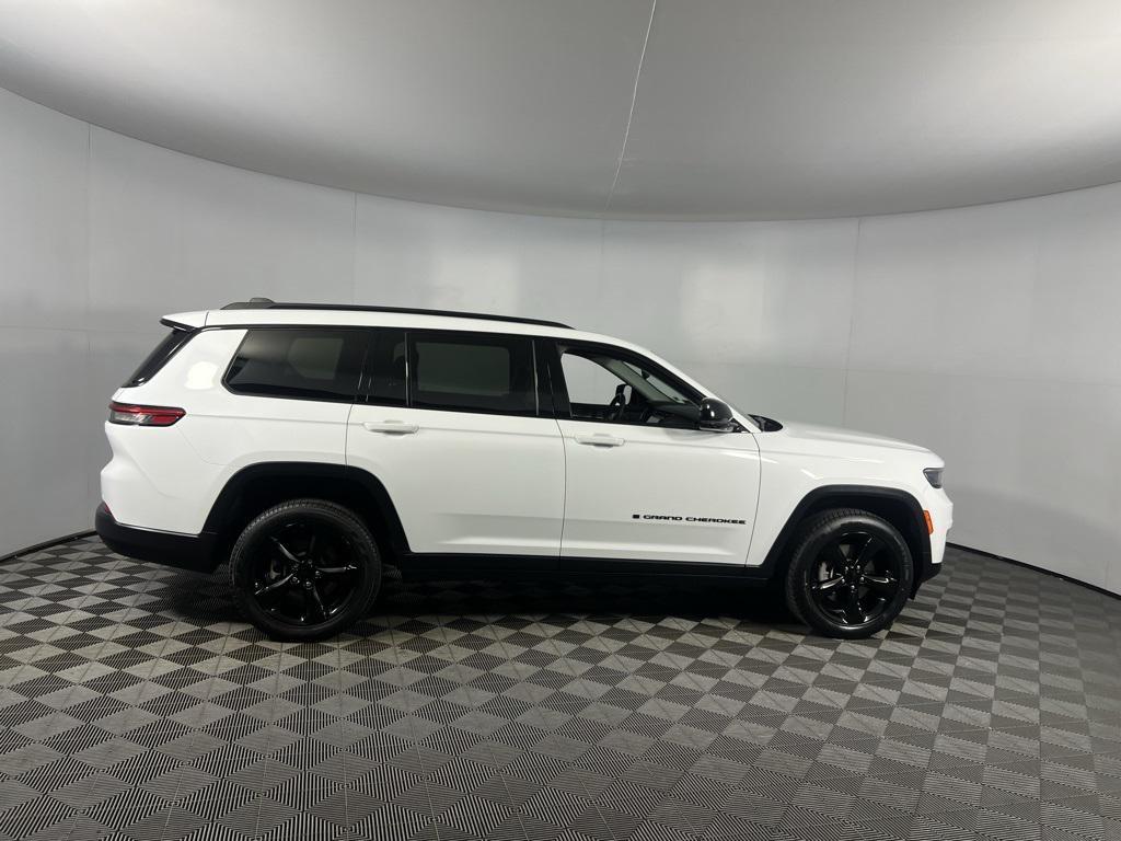 used 2024 Jeep Grand Cherokee L car, priced at $32,573