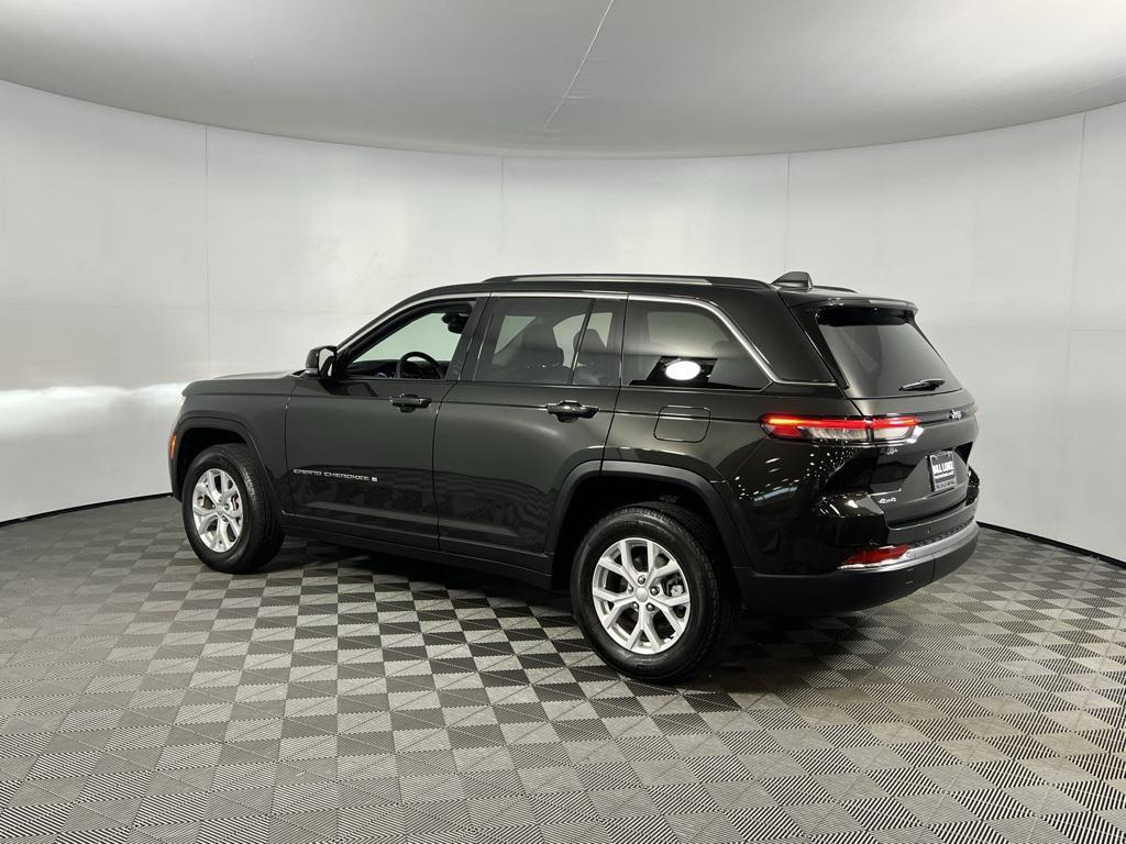 used 2024 Jeep Grand Cherokee car, priced at $33,373