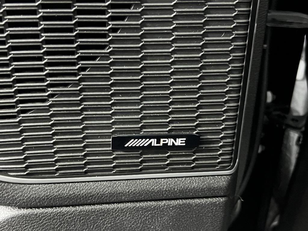 used 2024 Jeep Grand Cherokee car, priced at $33,373