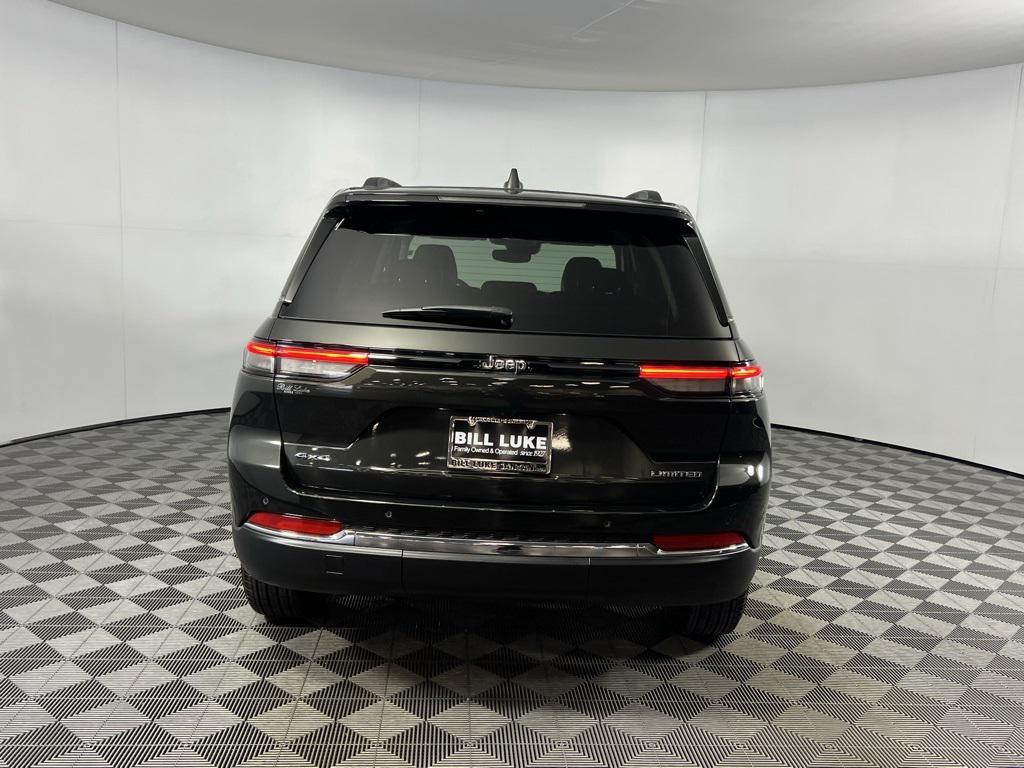 used 2024 Jeep Grand Cherokee car, priced at $33,373