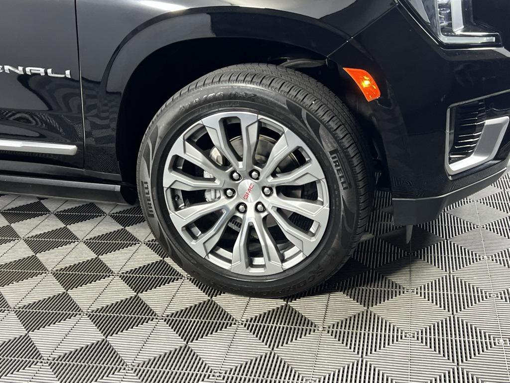 used 2021 GMC Yukon car, priced at $53,973