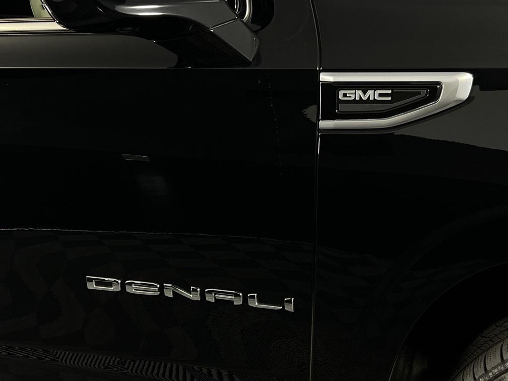 used 2021 GMC Yukon car, priced at $53,973