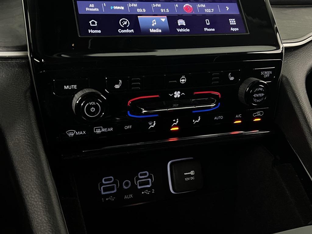 used 2021 Jeep Grand Cherokee L car, priced at $27,373