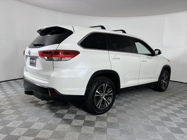 used 2019 Toyota Highlander car, priced at $22,773