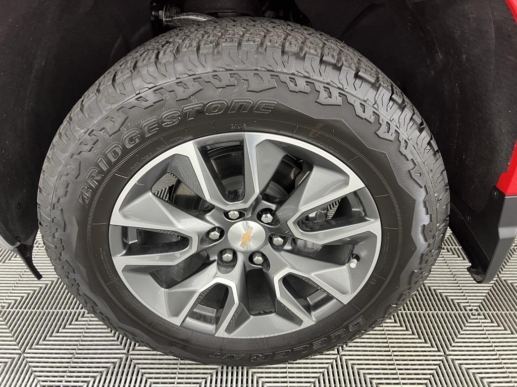 used 2025 Chevrolet Silverado 1500 car, priced at $40,473