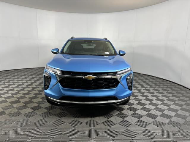 used 2025 Chevrolet Trax car, priced at $23,573