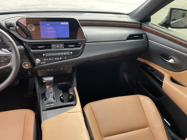 used 2024 Lexus ES 300h car, priced at $39,973