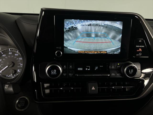 used 2024 Toyota Highlander car, priced at $38,673