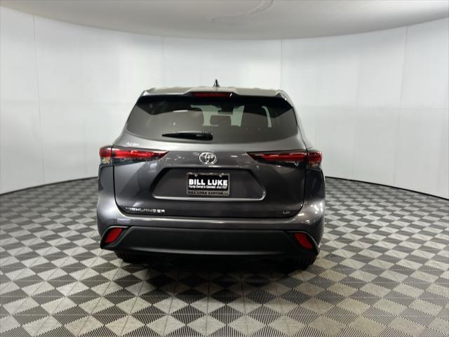 used 2024 Toyota Highlander car, priced at $38,673