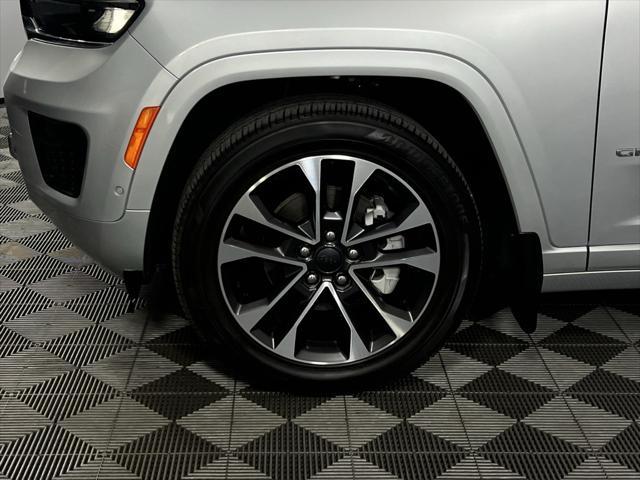 used 2023 Jeep Grand Cherokee car, priced at $41,775