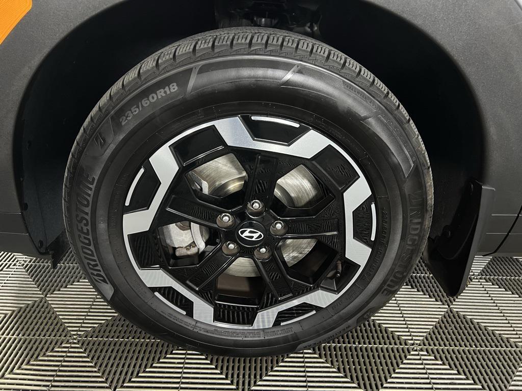 used 2024 Hyundai Santa Fe car, priced at $26,575